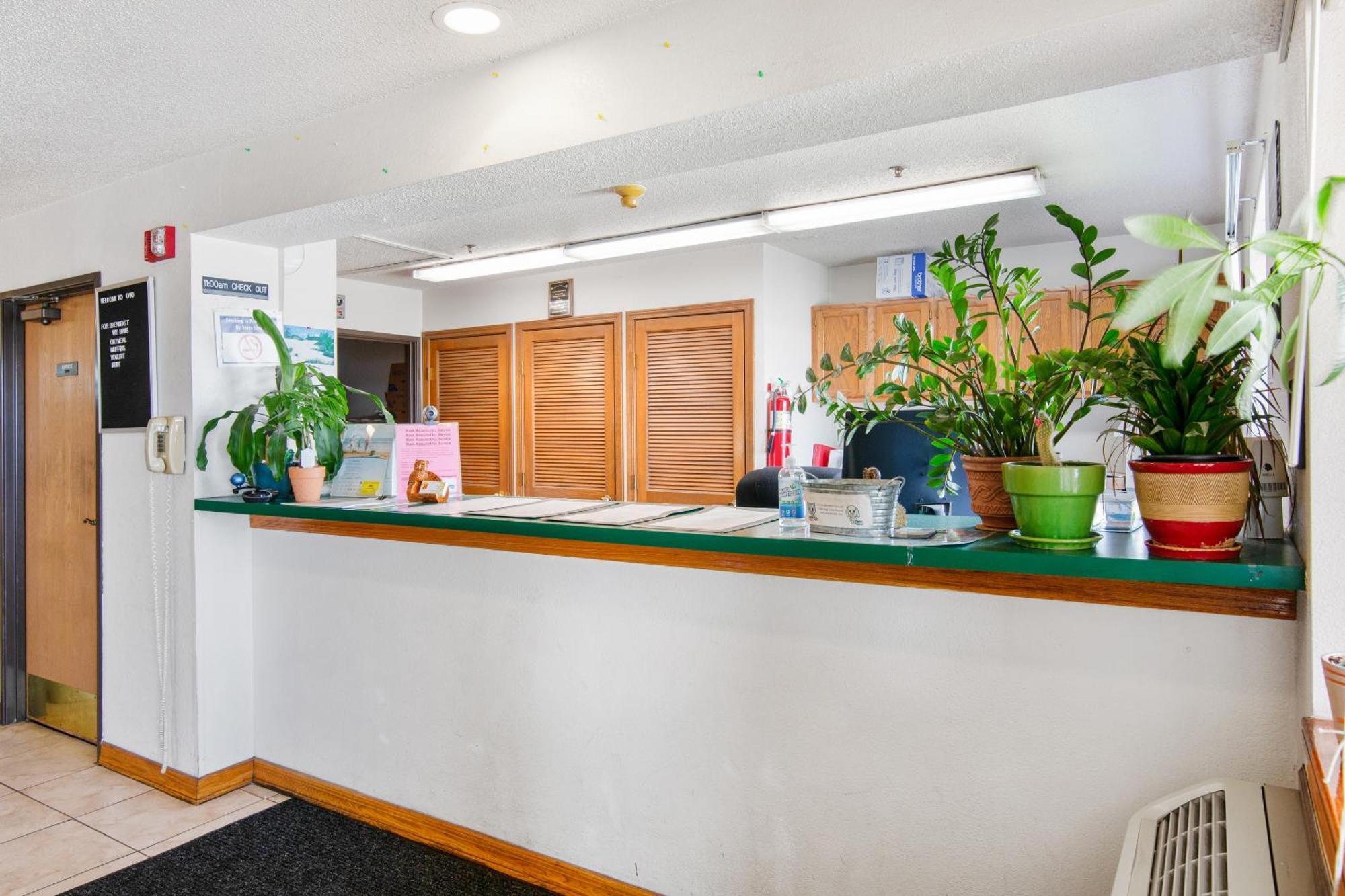 Oyo Hotel Portage I-94 Luaran gambar