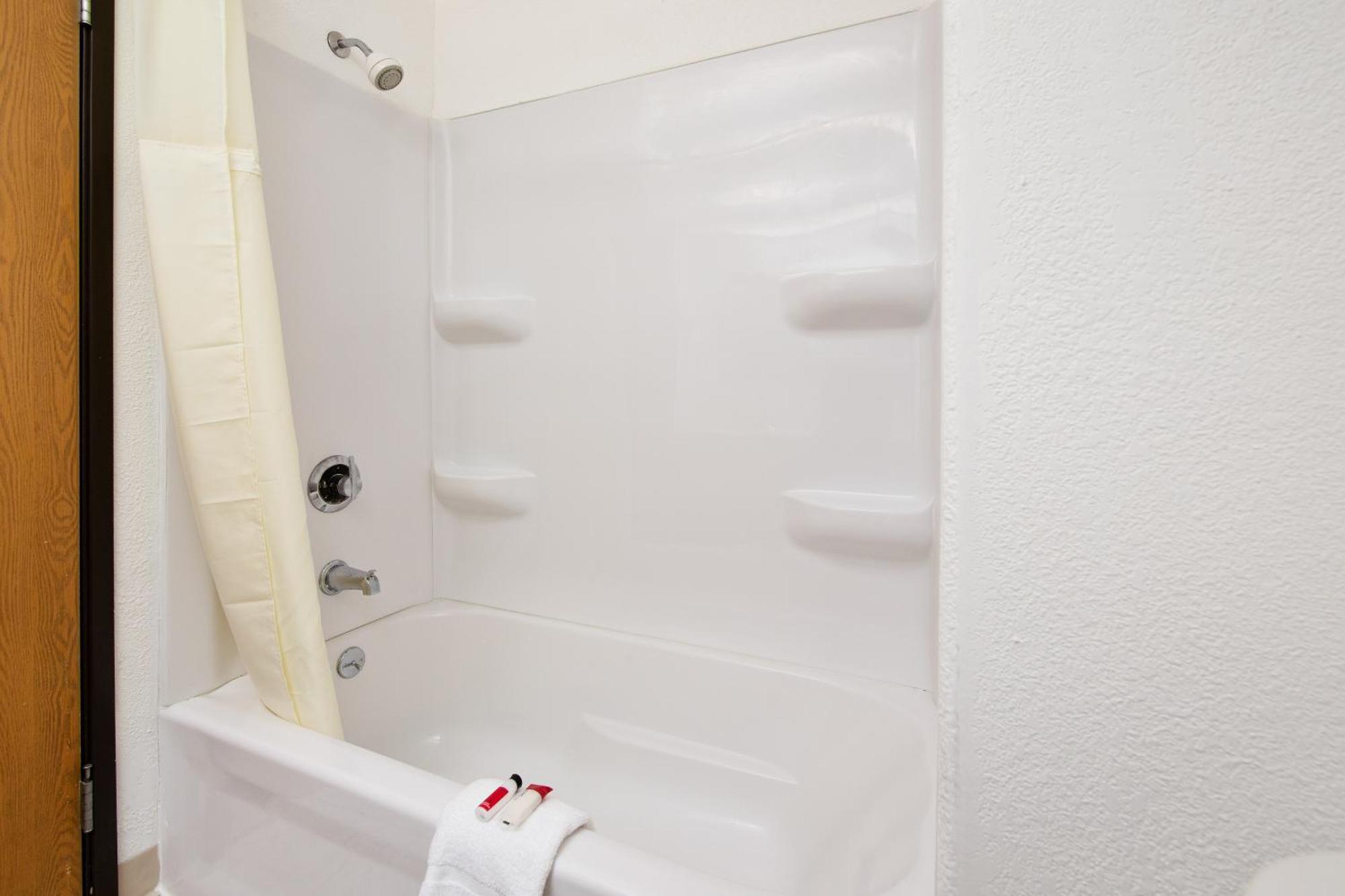 Oyo Hotel Portage I-94 Luaran gambar